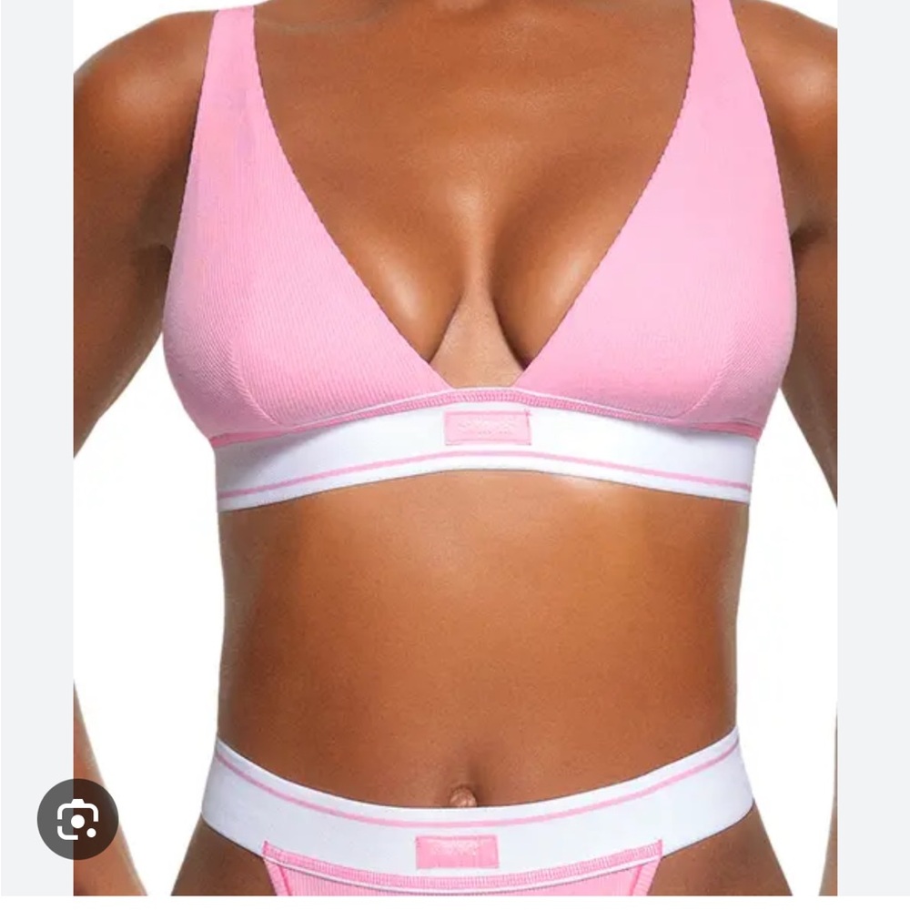 SKIMS 💗 Plunge Cotton Bra Bralette Ribbed triangle | Small | NWT - Picture 2 of 7